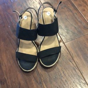 Woman’s size 9 wedges, 4 inch heel